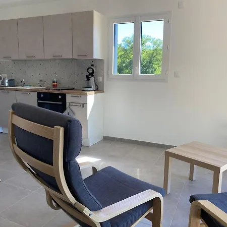 Bleuet Pmr 3 Etoiles Climatise Confort Chaleureux Avec Belle Vue Sur Campagne Vakantiehuis *