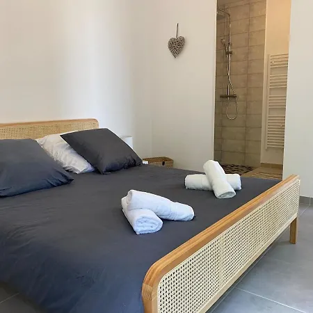 Bleuet Pmr 3 Etoiles Climatise Confort Chaleureux Avec Belle Vue Sur Campagne Vakantiehuis